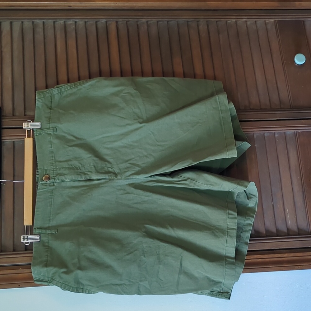 Comfy chino shorts